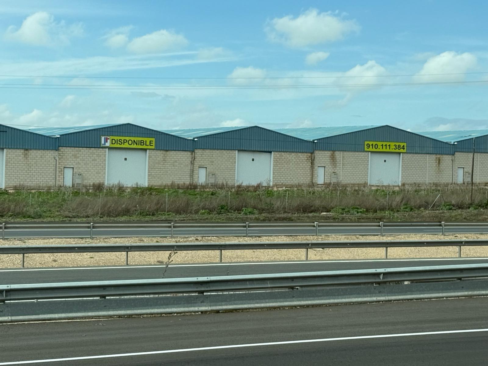 Industriel/Logistique dans Magán, Toledo à vendre Photo de l’immeuble– Image 1 sur 5