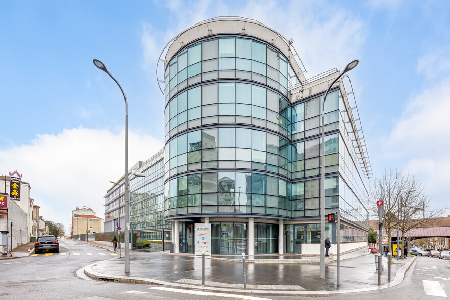 Bureau dans Malakoff à louer - Photo principale – Image 1 sur 2