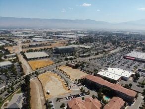 E Hospitality Ln, San Bernardino, CA - Vue aérienne vue de carte - Image1