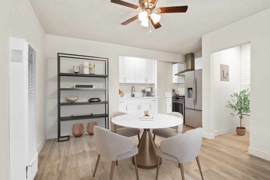 6815 Seville Ave, Huntington Park, CA à vendre - Photo de l’immeuble – Image 2 sur 15