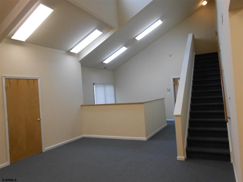 707 White Horse Pike, Absecon, NJ à louer - Photo de l’immeuble – Image 3 sur 8