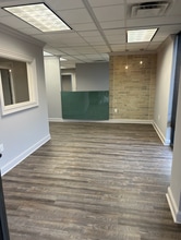 4190 S Plaza Trl, Virginia Beach, VA à louer Photo intérieure– Image 2 sur 29