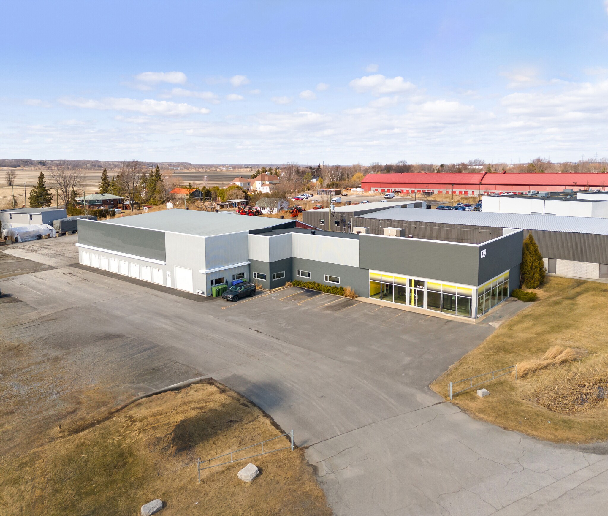 139 Boul Sir-Wilfrid-Laurier, Saint-Basile-le-Grand, QC à vendre Photo de l’immeuble– Image 1 sur 29