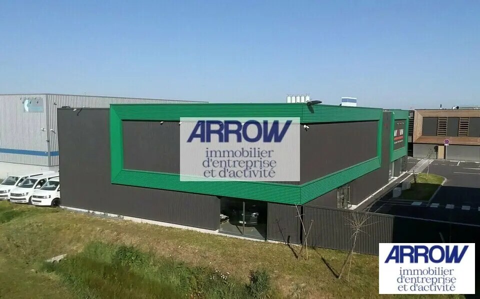 Industriel/Logistique dans Les Sorinières à louer Photo de l’immeuble– Image 1 sur 3
