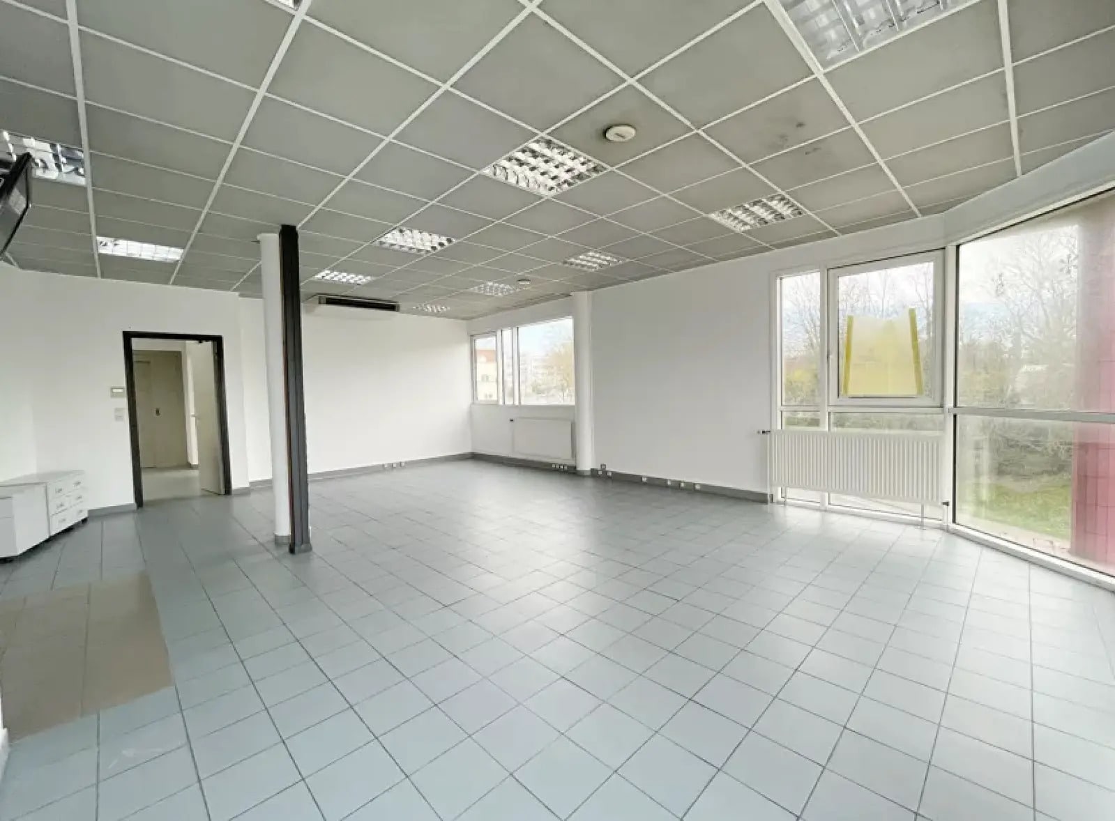 36 Avenue Du Pont Rouge, Maubeuge à louer Photo intérieure– Image 1 sur 5