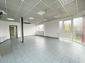 36 Avenue Du Pont Rouge, Maubeuge à louer Photo intérieure– Image 1 sur 5