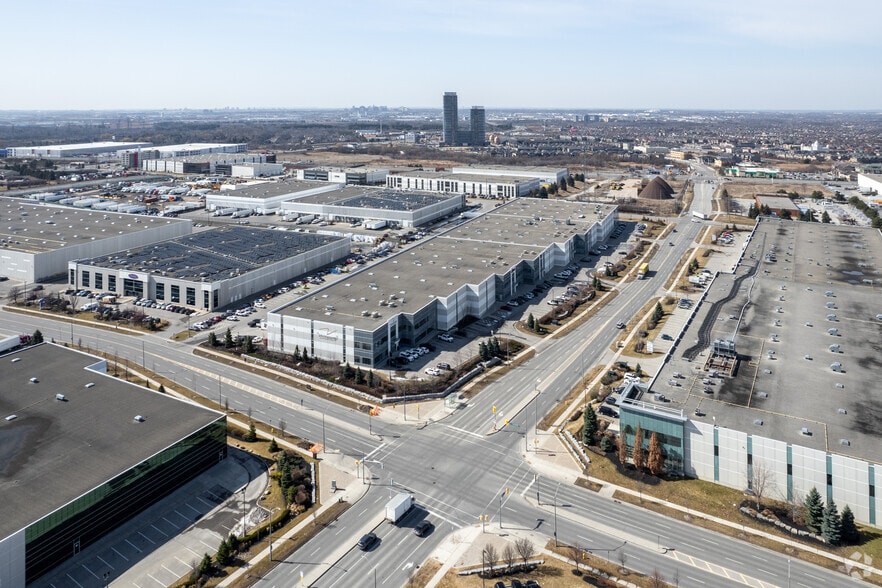 625 Zenway Blvd, Vaughan, ON à louer - Aérien – Image 2 sur 3