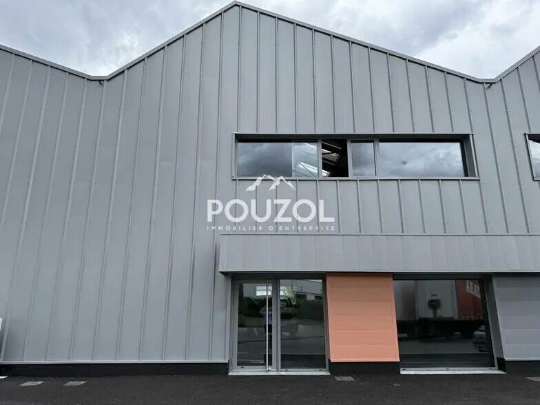 975 Boulevard De L'Europe, Gerzat à louer - Photo de l’immeuble – Image 2 sur 9