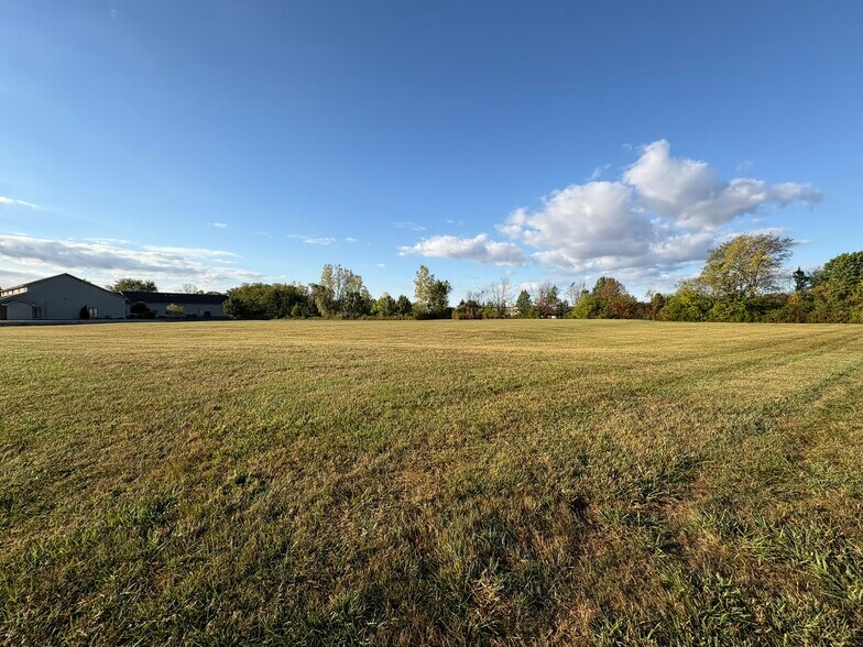 Northpark Ave, Huntington, IN à vendre - Photo de l’immeuble – Image 2 sur 13