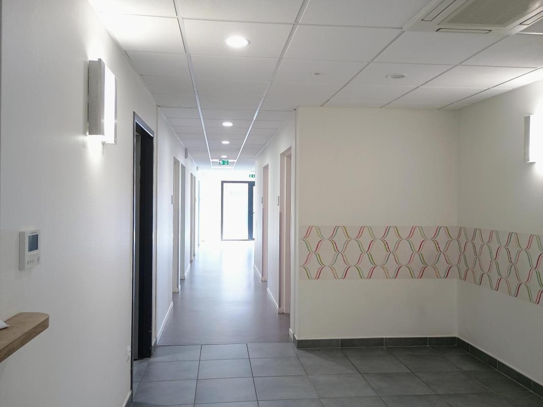 2 Rue Geneviève Anthonioz De Gaulle, Saint-Vallier à louer Photo intérieure– Image 1 sur 13