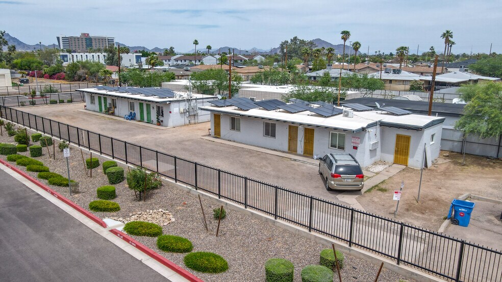 1620 E Palm Ln, Phoenix, AZ à vendre - Photo de l’immeuble – Image 2 sur 7