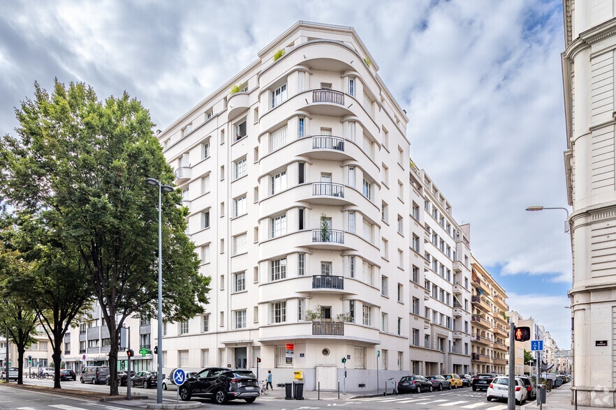 Bureau dans Lyon à louer - Photo principale – Image 1 sur 3