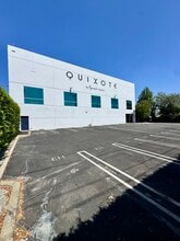 13927 Saticoy St, Panorama City, CA à louer Photo intérieure– Image 1 sur 7