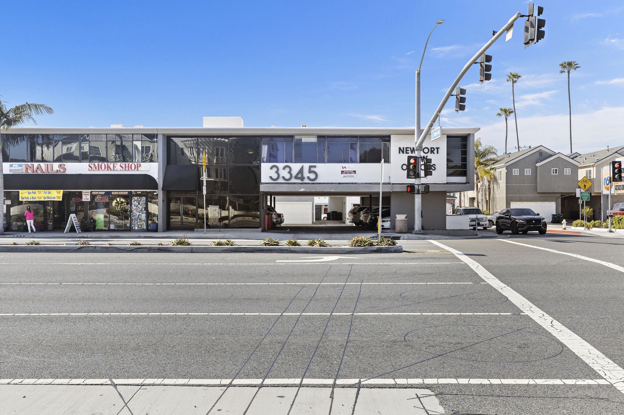 3315-3345 Newport Blvd, Newport Beach, CA à louer Photo de l’immeuble– Image 1 sur 10