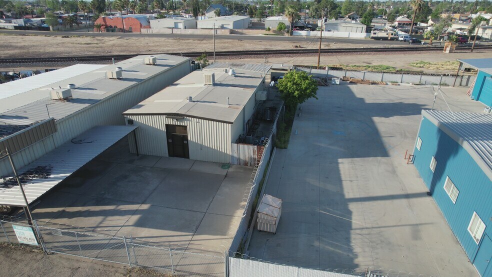 1125 Sumner St, Bakersfield, CA à louer - Vidéo sur l’annonce professionnelle – Image 2 sur 9