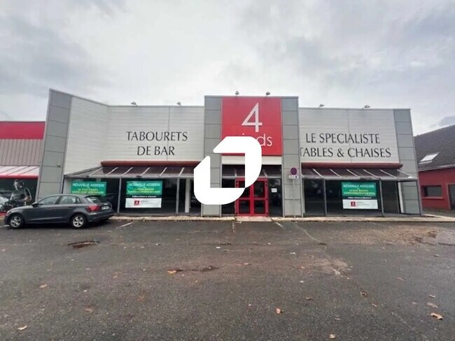 Plus de détails pour Local commercial à louer