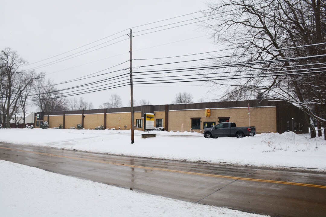 950 Erie Rd, Eastlake, OH à vendre Photo principale– Image 1 sur 6