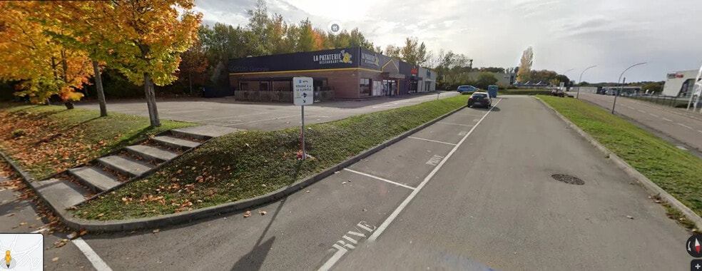 Local commercial dans Besançon à louer - Photo de l’immeuble – Image 3 sur 7