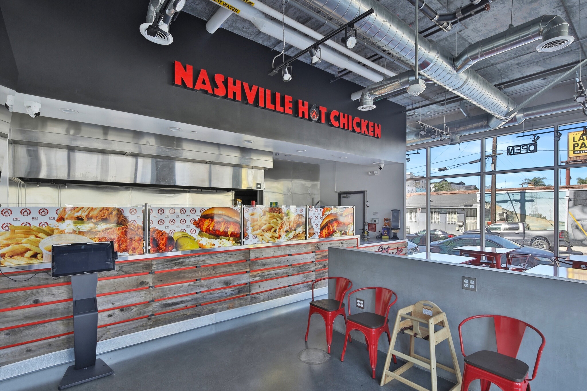 330 N Westlake Ave, Los Angeles, CA à louer Photo intérieure– Image 1 sur 16