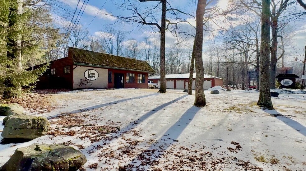 424 PA-390, Tafton, PA à vendre - Photo principale – Image 1 sur 20