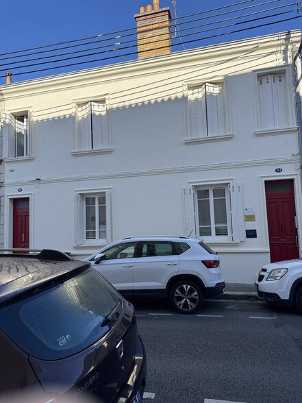 161 Rue Emile Combes, Mérignac à louer - Photo de l’immeuble – Image 1 sur 5