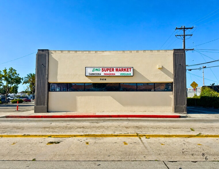 5658 Clara St, Bell Gardens, CA à vendre - Photo de l’immeuble – Image 2 sur 11