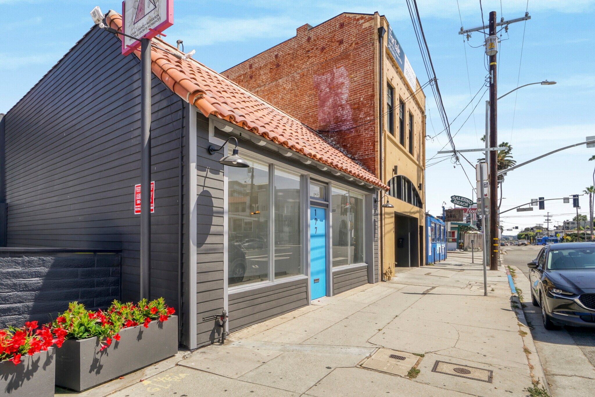 177 Culver Blvd, Playa Del Rey, CA à louer Photo de l’immeuble– Image 1 sur 28