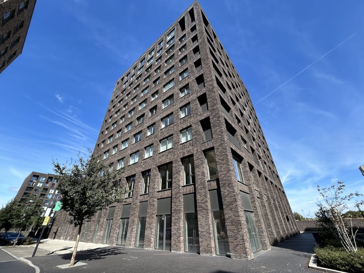20 Magellan Blvd, Londres à louer Photo de l’immeuble– Image 1 sur 13
