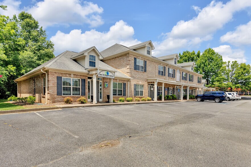1124 N Tennessee St, Cartersville, GA à louer - Photo de l’immeuble – Image 2 sur 11