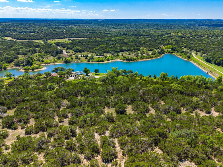 19760 Ranch Road 12, Driftwood, TX à vendre - Photo de l’immeuble – Image 3 sur 10