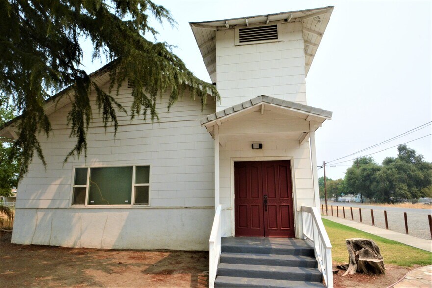 400 Mariposa ave, Gerber, CA à vendre - Photo de l’immeuble – Image 3 sur 21