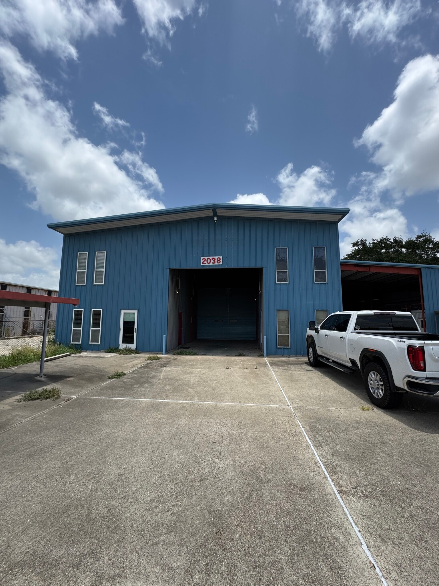 2038 Saratoga Blvd, Corpus Christi, TX à louer Photo de l’immeuble– Image 1 sur 56