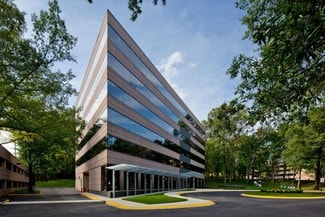 Plus de détails pour 3160 Fairview Park Dr, Falls Church, VA - Bureau à louer