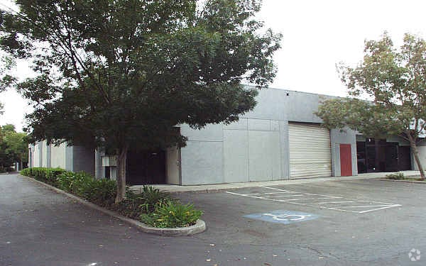 1130 Industrial Ave, Petaluma, CA à vendre - Photo de l’immeuble – Image 3 sur 66