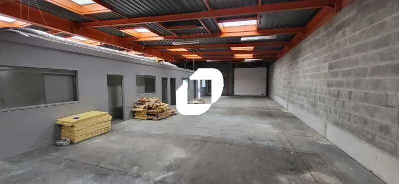 Bureau dans Pessac à louer - Photo de l’immeuble – Image 3 sur 8