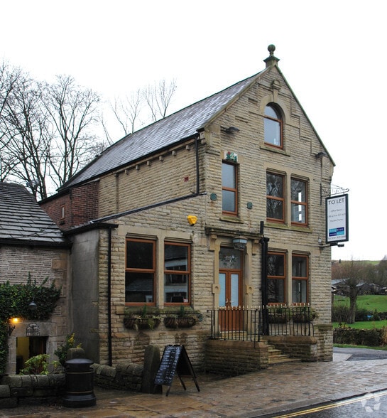 27 King St, Oldham à louer - Photo principale – Image 1 sur 1