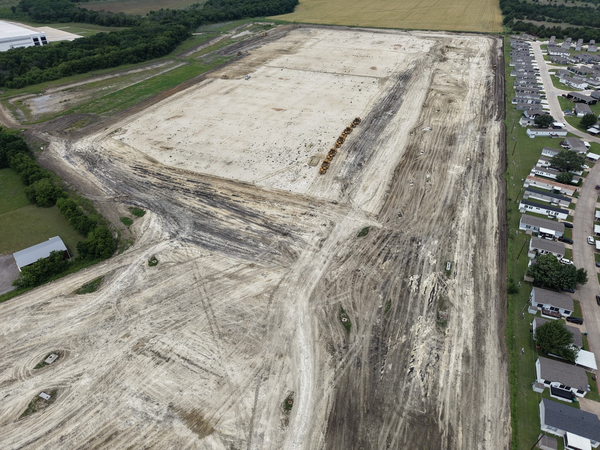 Pleasant Run Rd., Wilmer, TX à louer Photo de la construction– Image 1 sur 1