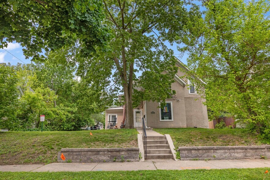 3912 Blaisdell Ave, Minneapolis, MN à vendre - Photo de l’immeuble – Image 2 sur 46