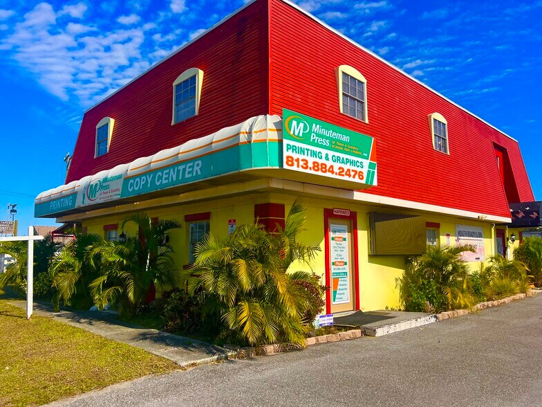 5519 Hanley Rd, Tampa, FL à vendre - Photo de l’immeuble – Image 2 sur 38