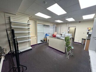 Plus de détails pour 6-10 Ballygowan Road, Belfast - Local commercial à louer