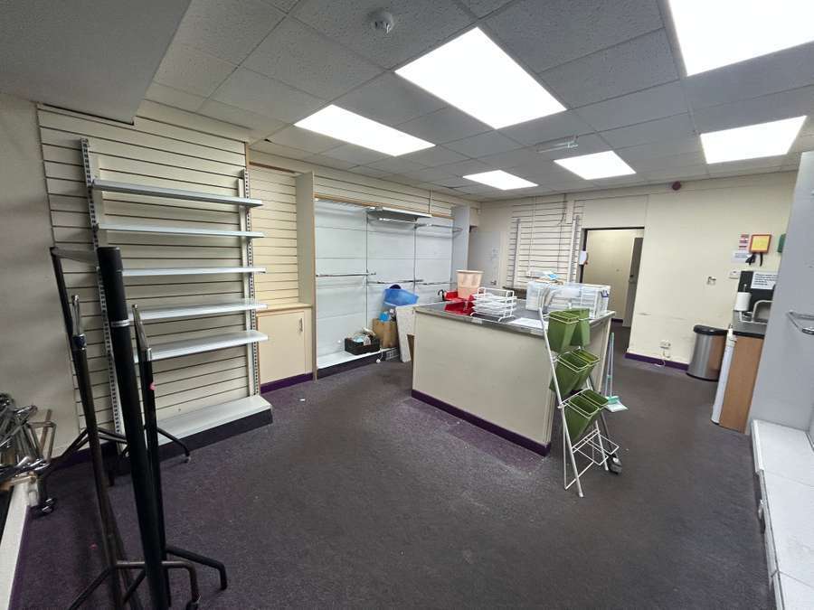 6-10 Ballygowan Road, Belfast à louer Photo de l’immeuble– Image 1 sur 4