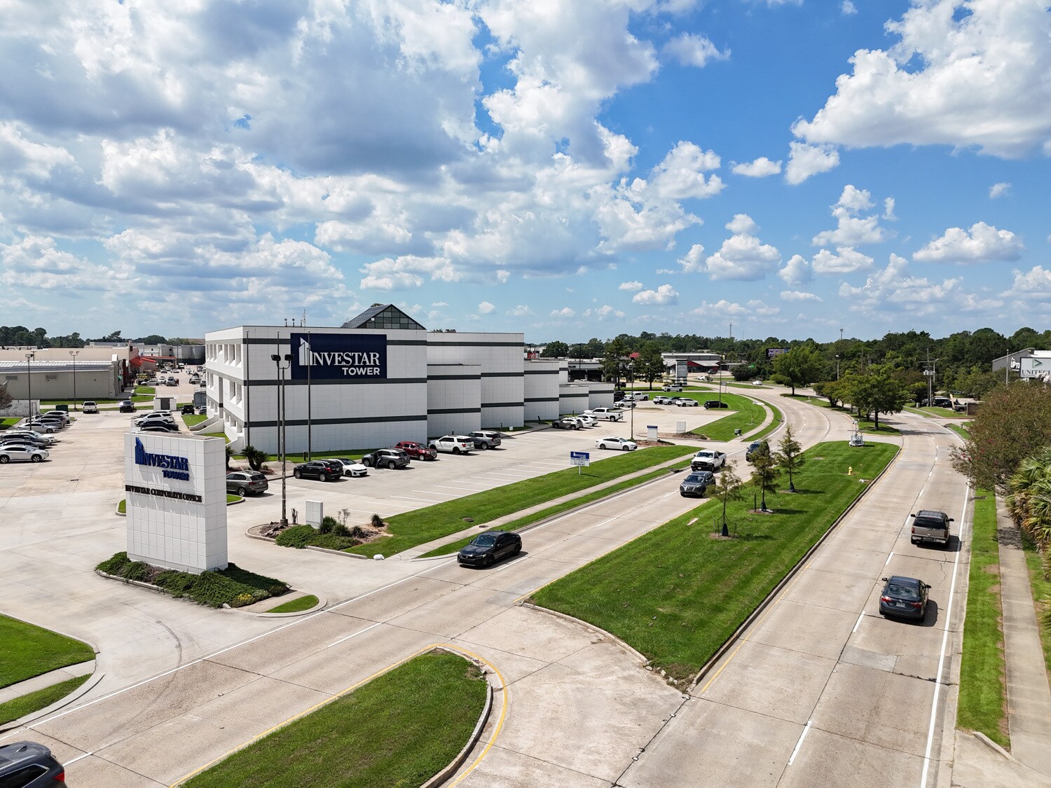 10500 Coursey Blvd, Baton Rouge, LA à louer Photo de l’immeuble– Image 1 sur 13