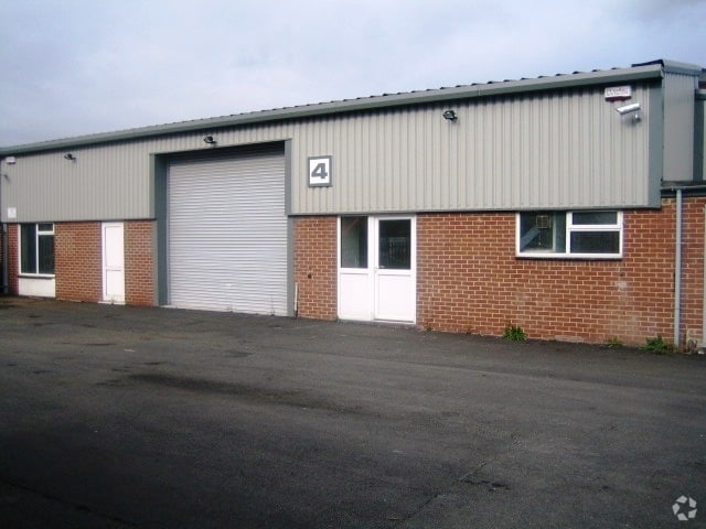 Taylor Ln, Loscoe à louer - Photo principale – Image 1 sur 2