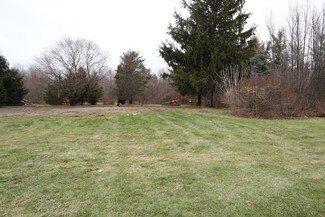 Plus de détails pour 995 Longpond Rd, Greece, NY - Terrain à louer