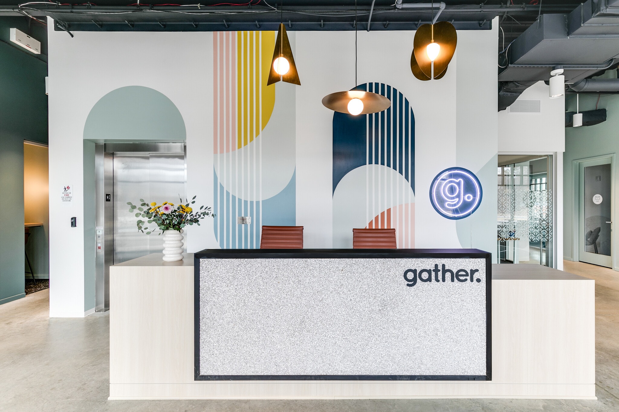 2920 W Broad St, Richmond, VA à louer Hall d’entrée– Image 1 sur 13