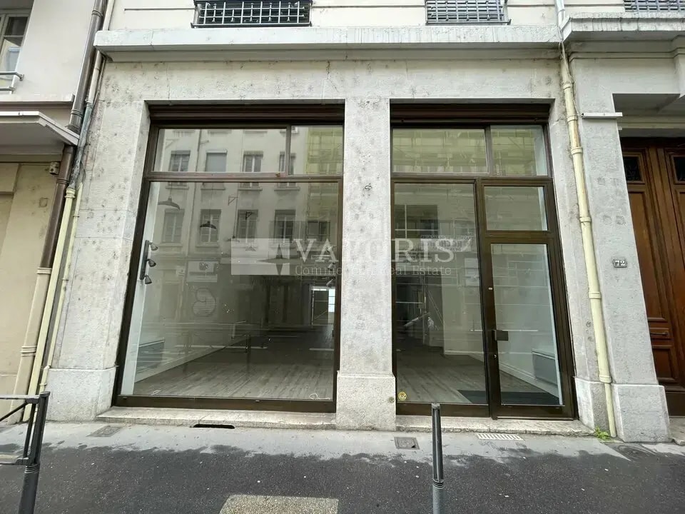 Local commercial dans Lyon à louer Photo de l’immeuble– Image 1 sur 5