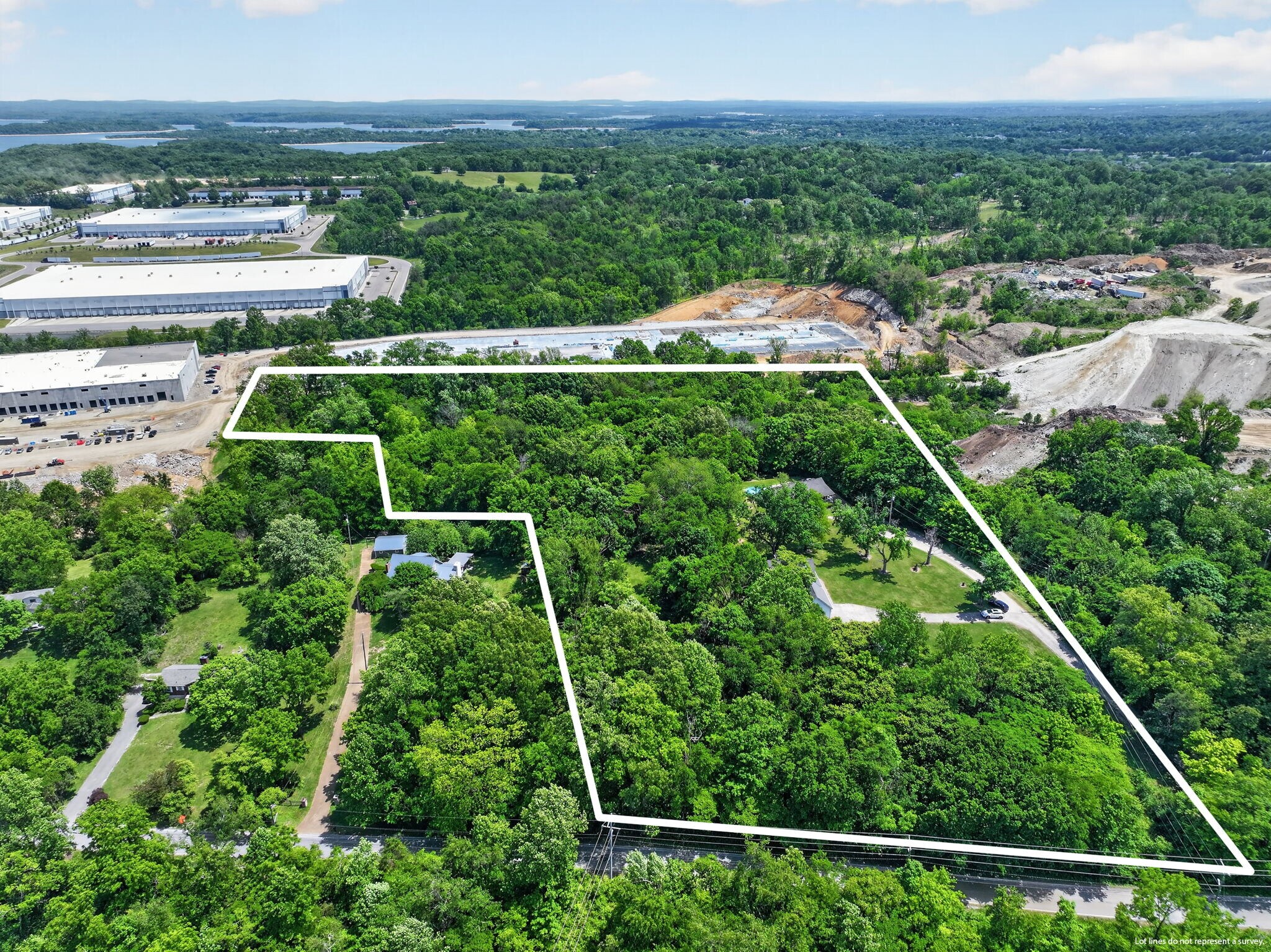1788 Reynolds Rd, Nashville, TN à vendre Photo de l’immeuble– Image 1 sur 8