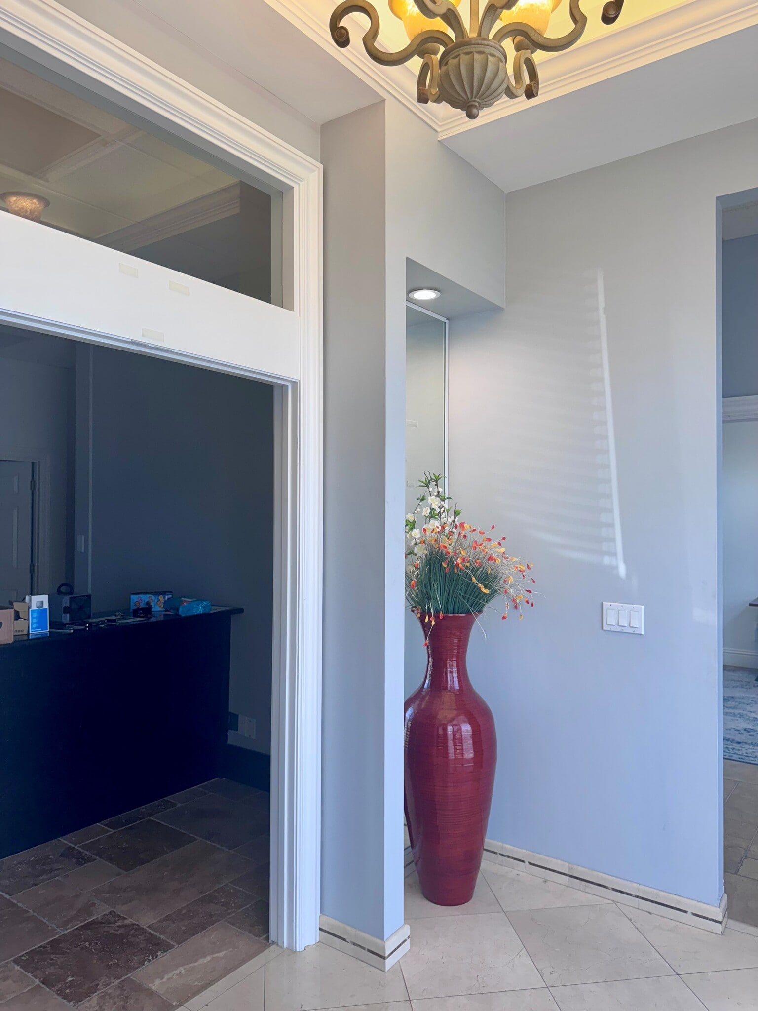 1989 Trade Center Way, Naples, FL à vendre Photo intérieure– Image 1 sur 5