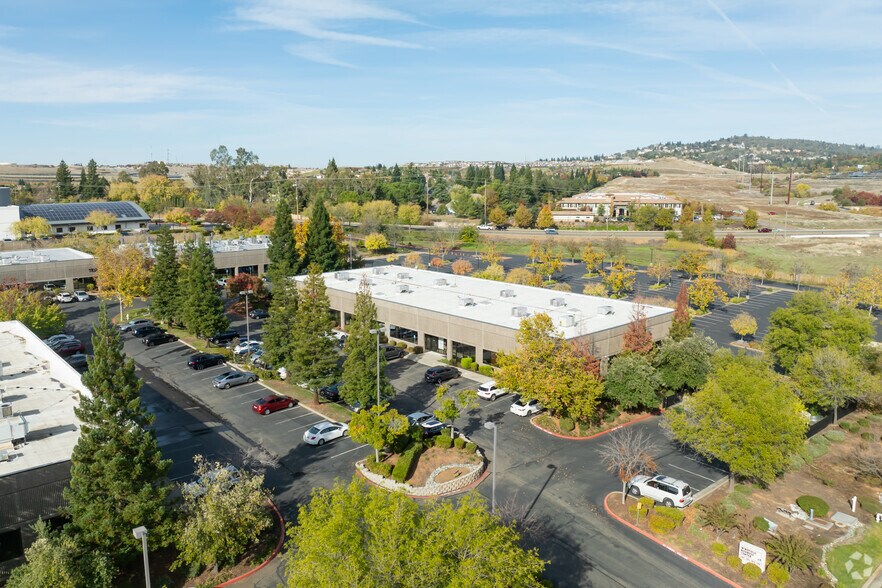 1106 Windfield Way, El Dorado Hills, CA à vendre - Aérien – Image 3 sur 4