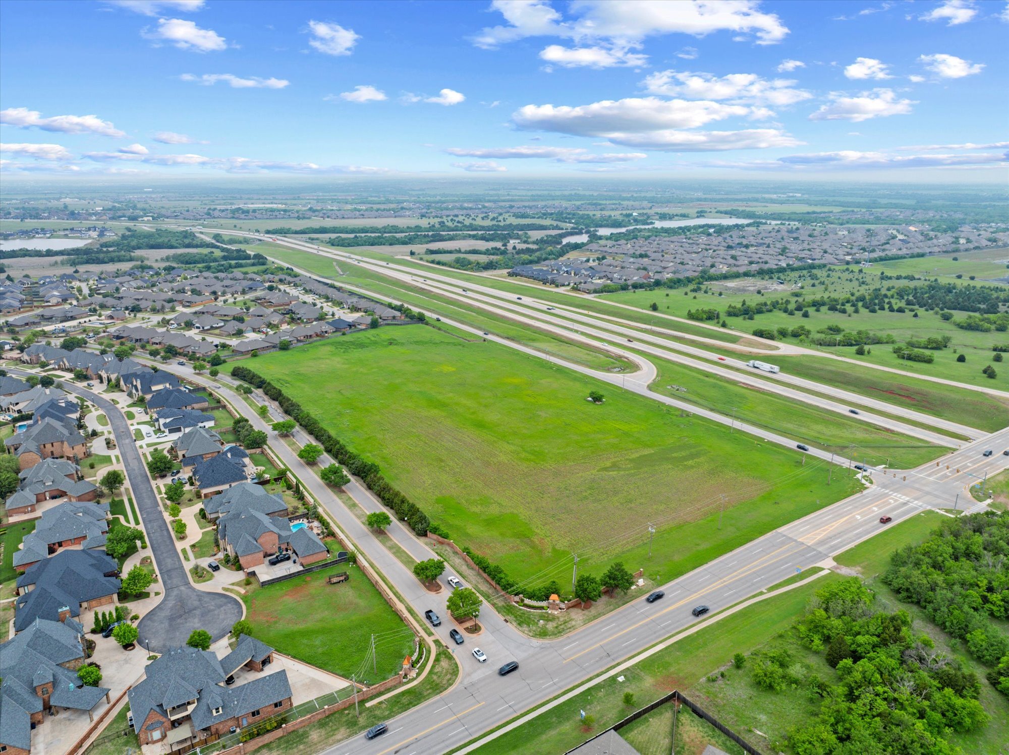 8140 Memorial Rd, Oklahoma City, OK à vendre Photo principale– Image 1 sur 31